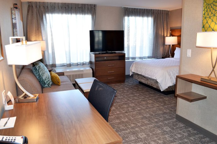 Imagen de la habitación del Hotel Staybridge Suites Red Deer North by IHG. Foto 12