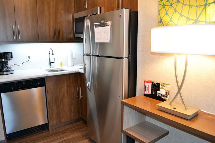 Imagen de la habitación del Hotel Staybridge Suites Red Deer North by IHG. Foto 14