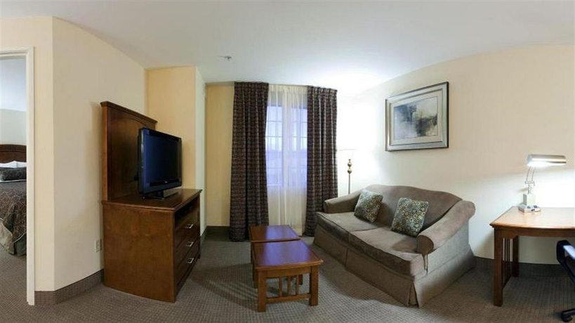 Imagen de los interiores del Hotel Staybridge Suites Reno, An Ihg. Foto 11