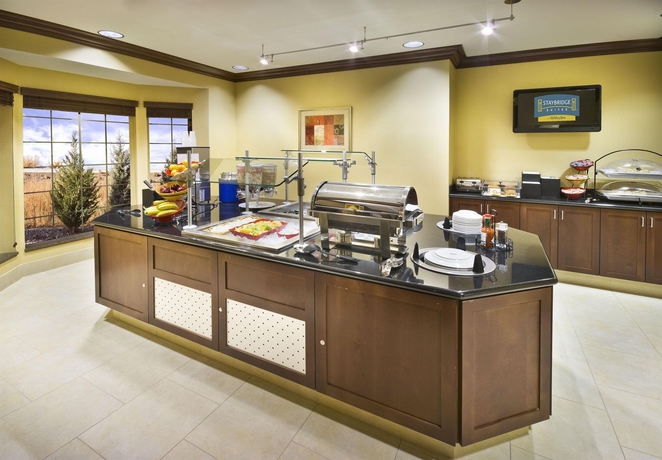 Imagen del bar/restaurante del Hotel Staybridge Suites Reno, An Ihg. Foto 4