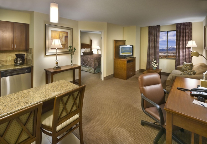 Imagen de los interiores del Hotel Staybridge Suites Reno, An Ihg. Foto 16