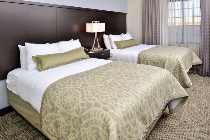 Imagen de la habitación del Hotel Staybridge Suites Rochester - Commerce Dr Nw, An Ihg. Foto 8