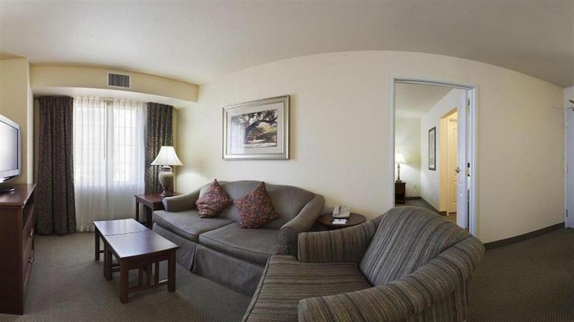 Imagen de los interiores del Hotel Staybridge Suites Sacramento Airport Natomas, An Ihg. Foto 13