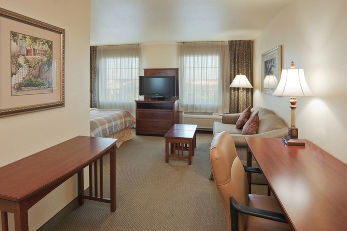 Imagen de la habitación del Hotel Staybridge Suites Sacramento Airport Natomas, An Ihg. Foto 5