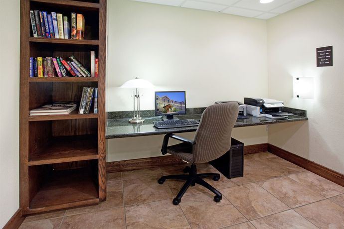 Imagen de los exteriores del Hotel Staybridge Suites Salt Lake-west Valley City, An Ihg. Foto 4