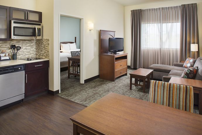 Imagen de la habitación del Hotel Staybridge Suites San Angelo, an IHG. Foto 8