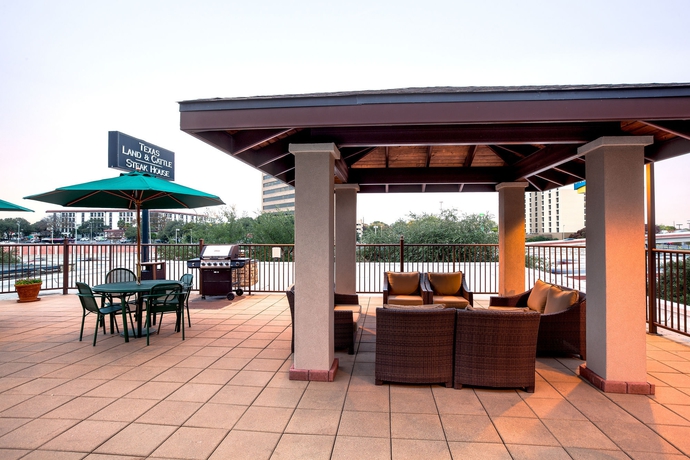 Imagen de los exteriores del Hotel Staybridge Suites San Antonio, An Ihg. Foto 7