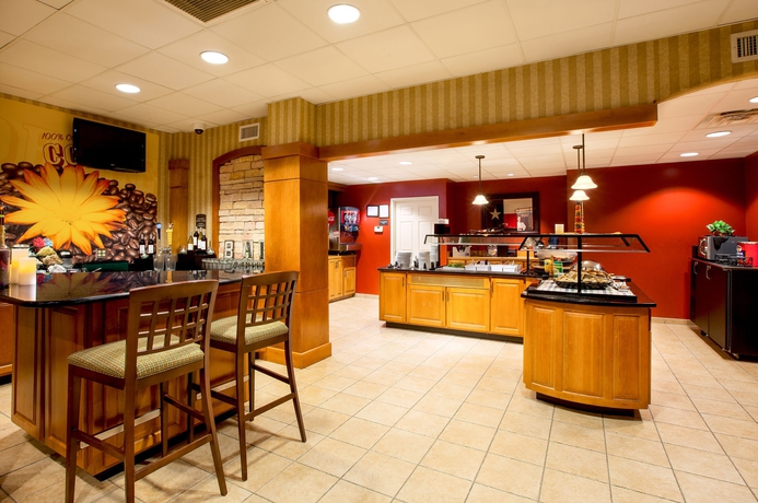 Imagen del bar/restaurante del Hotel Staybridge Suites San Antonio, An Ihg. Foto 5