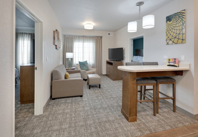 Imagen de la habitación del Hotel Staybridge Suites San Antonio - Schertz , an IHG. Foto 10