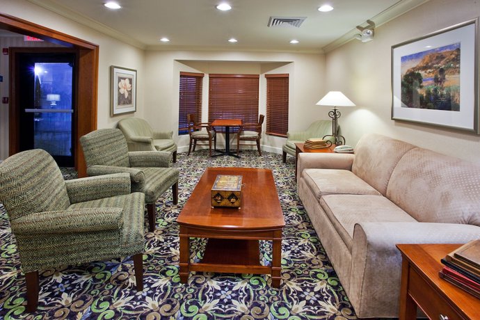 Imagen de la habitación del Hotel Staybridge Suites Savannah Airport - Pooler, An Ihg. Foto 3