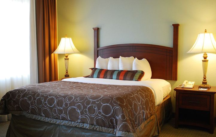 Imagen de la habitación del Hotel Staybridge Suites Savannah Airport - Pooler, An Ihg. Foto 6