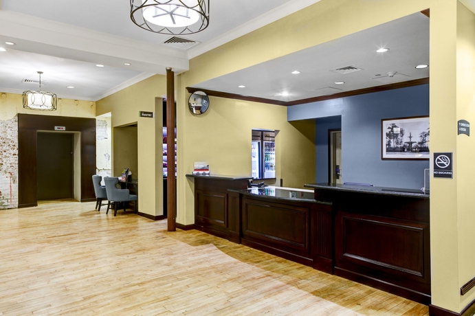 Imagen de los interiores del Hotel Staybridge Suites Savannah Historic District, An Ihg. Foto 16