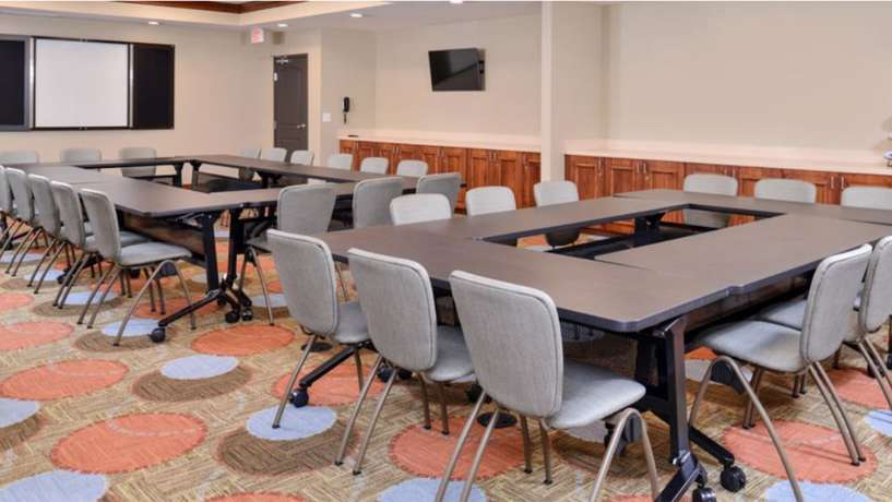 Imagen de los interiores del Hotel Staybridge Suites Scottsdale - Talking Stick, an IHG. Foto 15