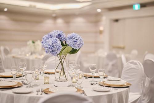 Imagen del bar/restaurante del Hotel Staybridge Suites St Catharines Conf Ctr by IHG. Foto 5