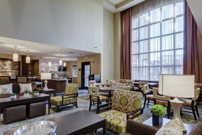 Imagen de los interiores del Hotel Staybridge Suites St Louis - Westport, An Ihg. Foto 18