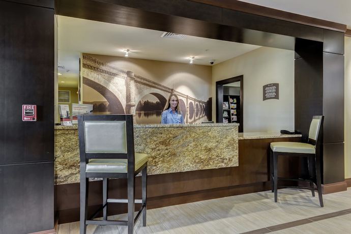 Imagen de los interiores del Hotel Staybridge Suites St Louis - Westport, An Ihg. Foto 20