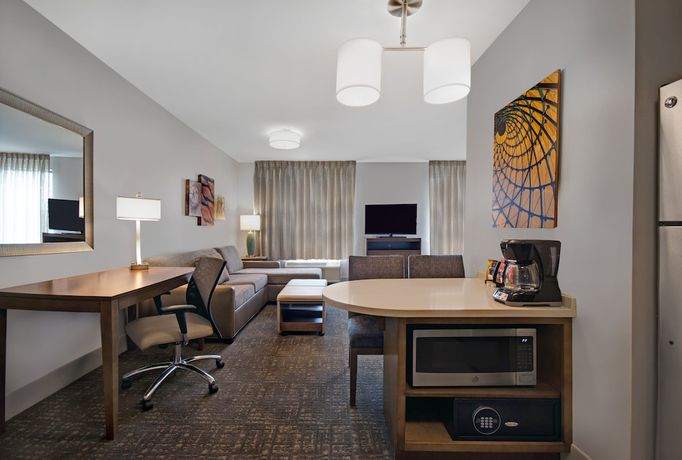 Imagen de la habitación del Hotel Staybridge Suites Sterling Heights -Detroit Area, an IHG. Foto 2
