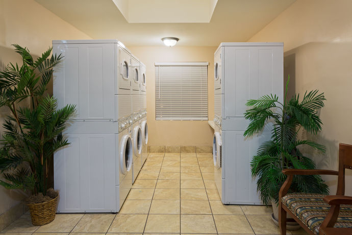 Imagen de los interiores del Hotel Staybridge Suites Tallahassee. Foto 12