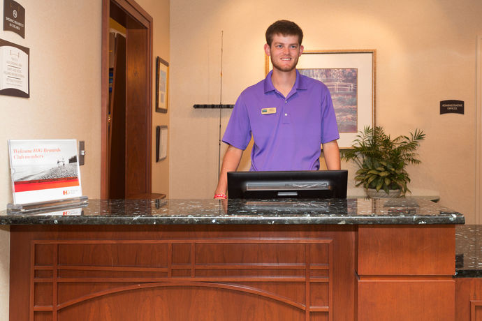 Imagen de los interiores del Hotel Staybridge Suites Tallahassee I-10 East by IHG. Foto 9