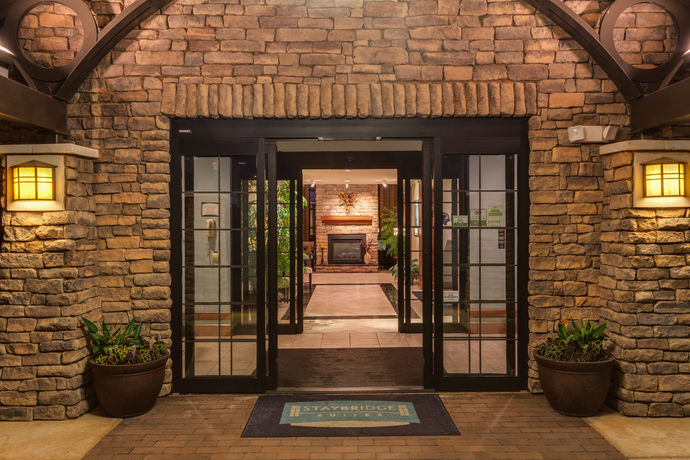 Imagen de los exteriores del Hotel Staybridge Suites Tallahassee I-10 East by IHG. Foto 7