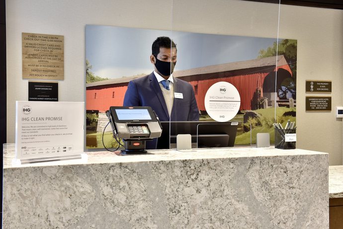 Imagen de los interiores del Hotel Staybridge Suites Waterloo - St. Jacobs Area, an IHG. Foto 12