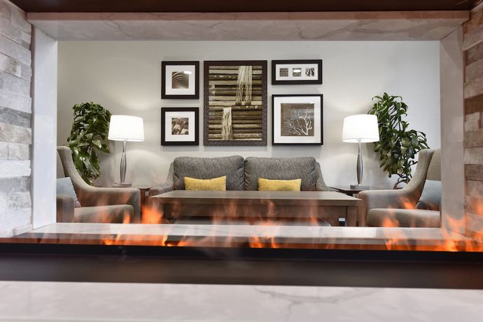 Imagen de los interiores del Hotel Staybridge Suites Waterloo - St. Jacobs Area, an IHG. Foto 14