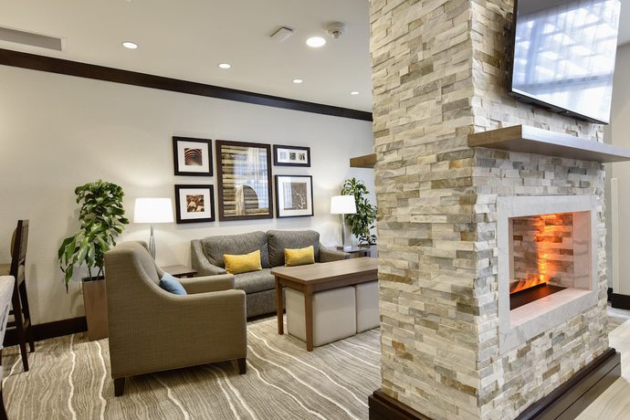 Imagen de los interiores del Hotel Staybridge Suites Waterloo - St. Jacobs Area, an IHG. Foto 16