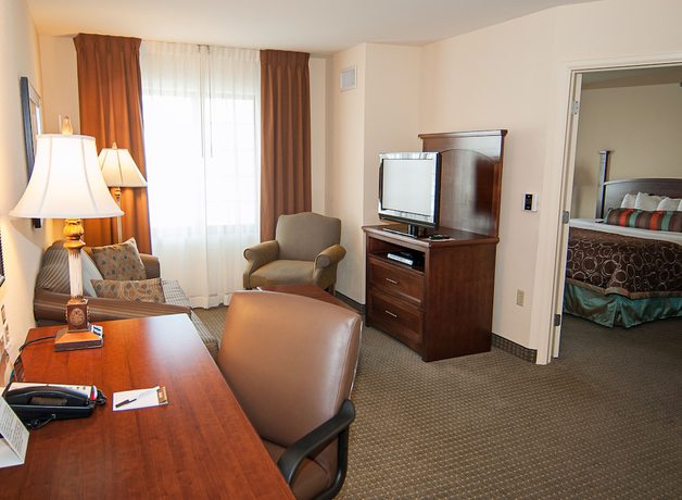 Imagen de la habitación del Hotel Staybridge Suites Wichita, An Ihg. Foto 11