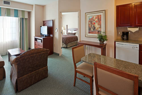 Imagen de la habitación del Hotel Staybridge Suites Wilmington - Brandywine Valley. Foto 3