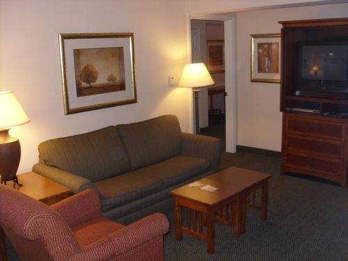 Imagen de la habitación del Hotel Staybridge Suites Wilmington-newark. Foto 13