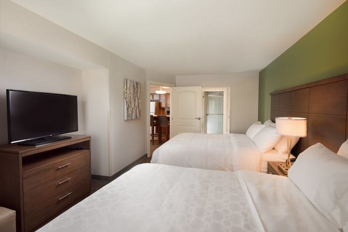 Imagen de la habitación del Hotel Staybridge Suites Wisconsin Dells - Lake Delton, an IHG. Foto 3