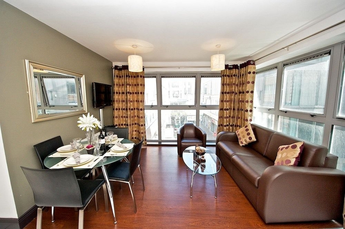 Imagen de los interiores del Hotel Staycity Serviced Apartments - Millennium Walk. Foto 10