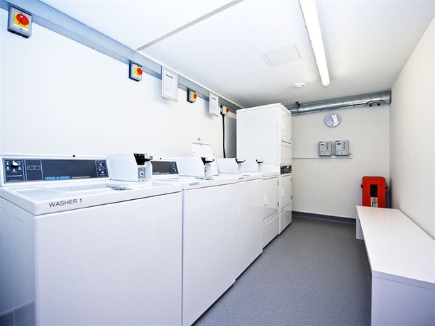 Imagen de los interiores del Hotel Staycity s, London, Deptford Bridge. Foto 14