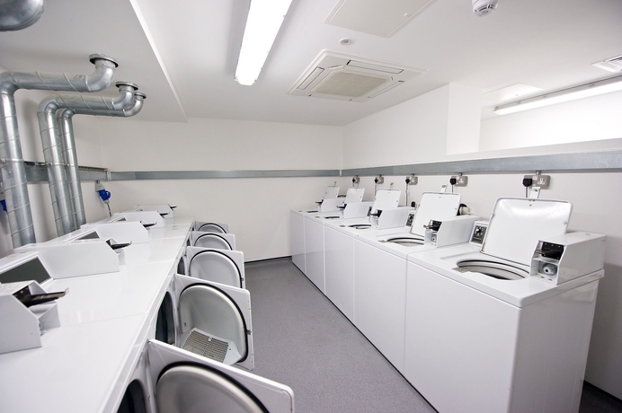 Imagen de los interiores del Hotel Staycity s London Heathrow. Foto 15