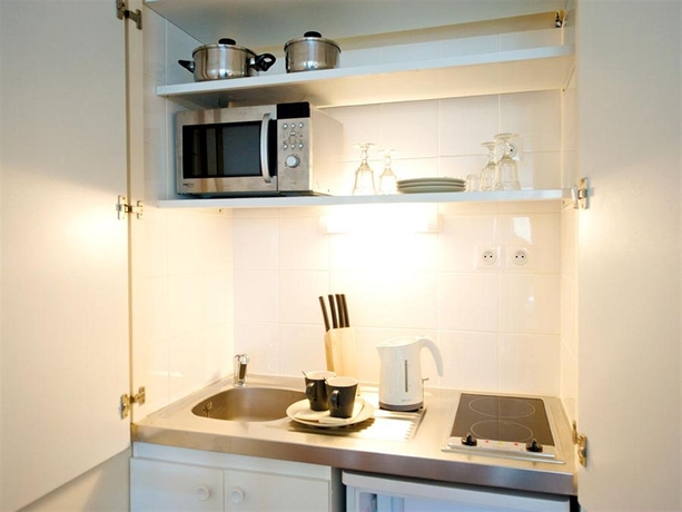 Imagen de la habitación del Hotel Staycity s, Paris Gare De L'est. Foto 9