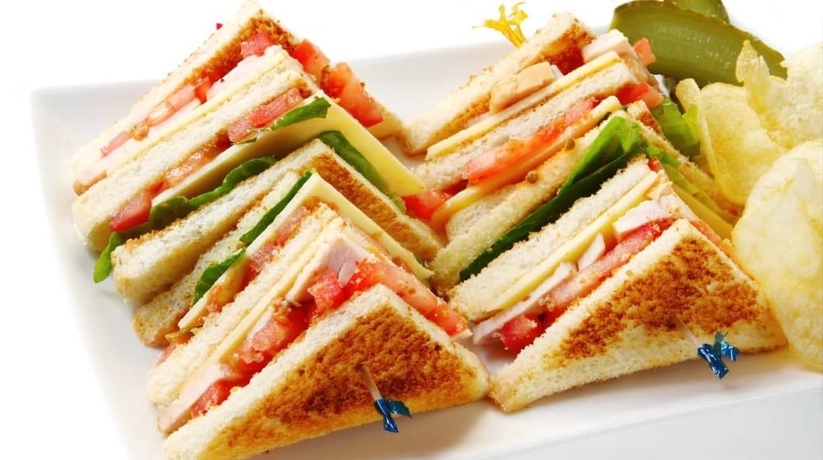 Imagen del bar/restaurante del Hotel Staylite. Foto 5