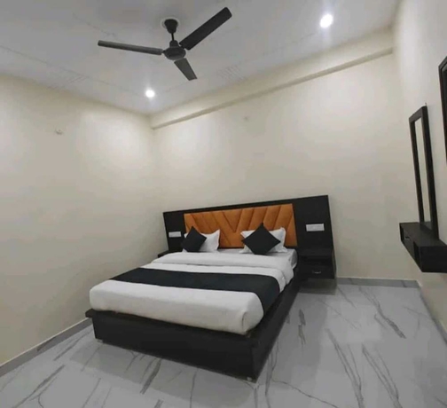 Imagen de la habitación del Hotel Staylo Abhinandan Palace. Foto 6