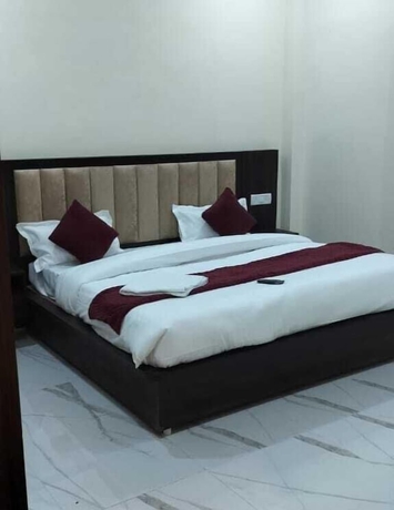 Imagen de la habitación del Hotel Staylo Abhinandan Palace. Foto 7