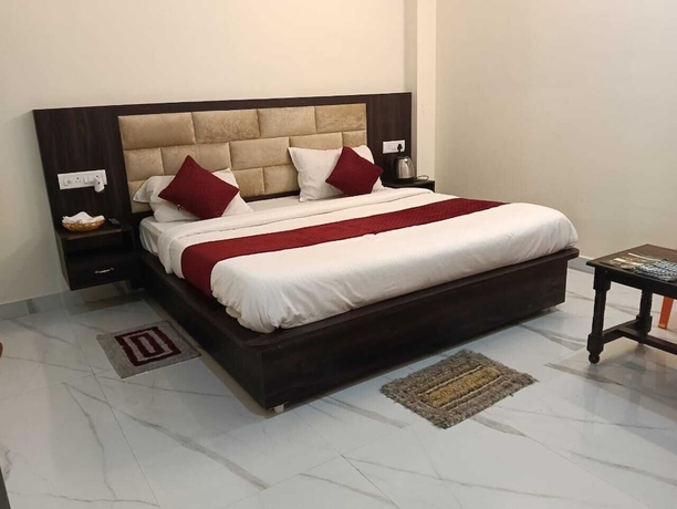 Imagen de la habitación del Hotel Staylo Abhinandan Palace. Foto 11