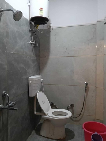 Imagen de la habitación del Hotel Staylo Abhinandan Palace. Foto 15