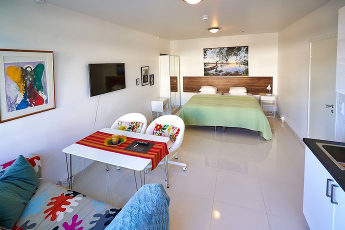 Imagen de la habitación del Hotel Staylong. Foto 9