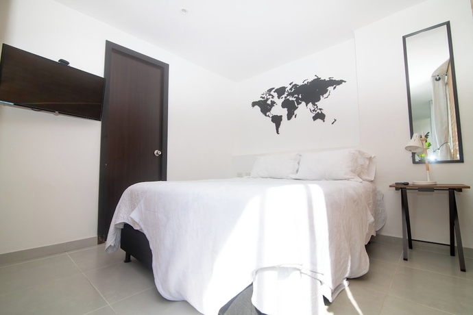 Imagen de la habitación del Hotel Staynova Acogedor Loft en El poblado. Foto 11