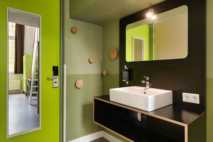 Imagen de la habitación del Hotel Stayokay Amsterdam Oost - Hostel. Foto 11