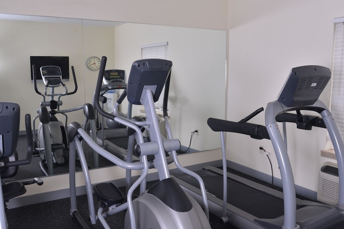 Imagen de los interiores del Hotel Stay-over Suites. Foto 18