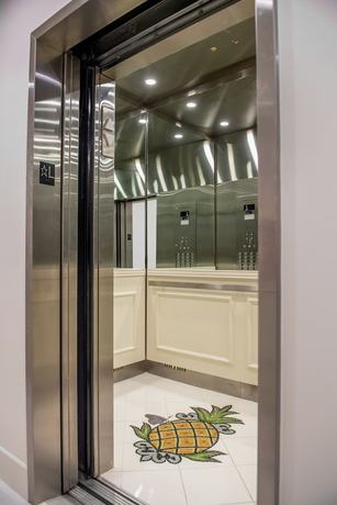 Imagen de los interiores del Hotel Staypineapple, An Artful Hotel, Midtown. Foto 17