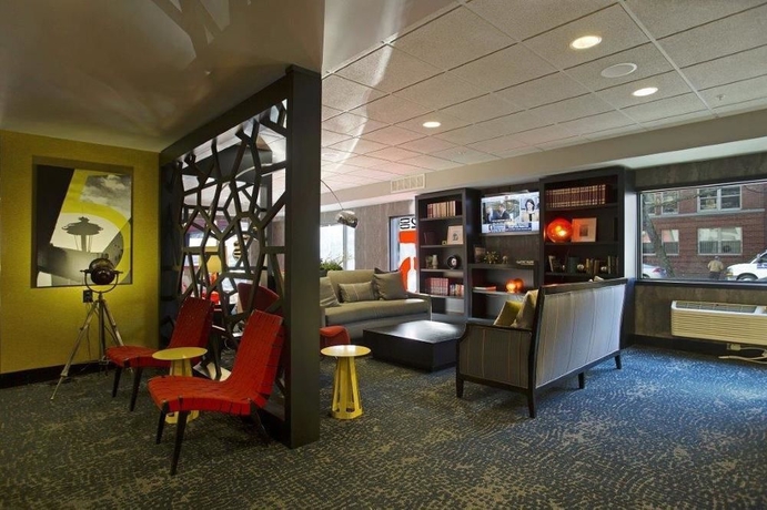 Imagen de los interiores del Hotel Staypineapple, Five, Downtown Seattle. Foto 13