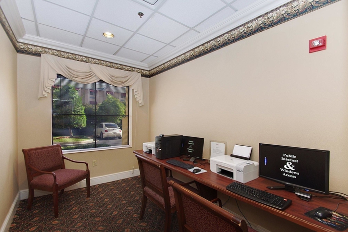 Imagen de los interiores del Hotel Staysky Suites - I Drive Orlando. Foto 10