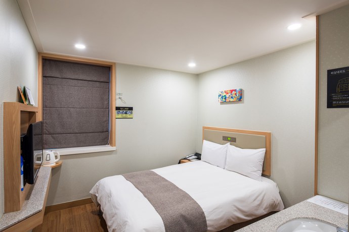 Imagen de la habitación del Hotel Staz Jeju Robero. Foto 16