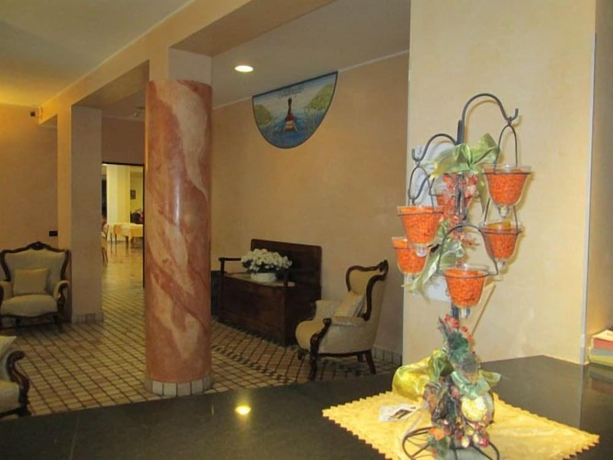 Imagen de los interiores del Hotel Stazione, Paratico. Foto 17