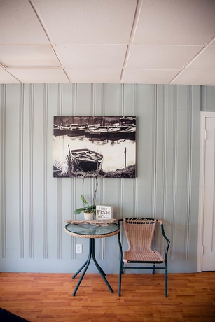 Imagen de los interiores del Hotel Steelhead Inn. Foto 13